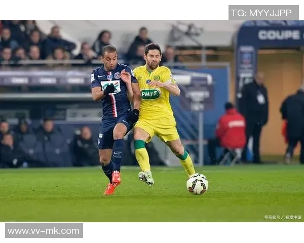 埃因霍温逆转战胜对手豪取11连胜领跑荷甲领先优势扩大至12分